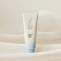 Frasco do Protetor Solar Relief Sun Aqua-Fresh Rice + B5 SPF50+ 50ml da Beauty of Joseon, com fórmula leve e hidratante para proteção diária.