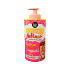 La crema de peinado con chocolate Happy Curl de Lola, de 450 g, define e hidrata el cabello rizado y encrespado.