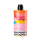 O Carioca Condicionador Nutritivo 500g da Lola hidrata e nutre os cabelos, proporcionando maciez e brilho. Com ingredientes nutritivos, ele fortalece os fios, deixando-os mais suaves e saudáveis. Ideal para cabelos secos e danificados, recupera a vitalidade e o toque sedoso.