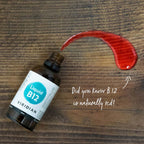 A Vitamina B12 Líquida 50 ml da Viridian é um suplemento alimentar em formato líquido, desenvolvido para complementar a ingestão diária de vitamina B12.