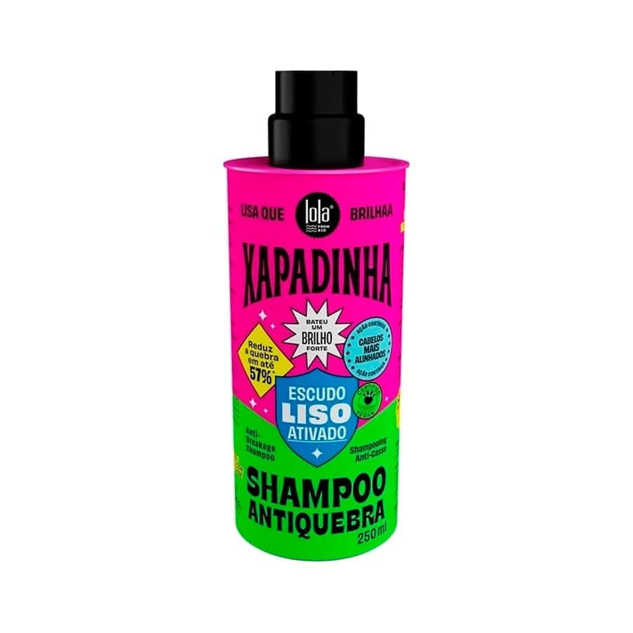 Champú anti-rotura Xapadinha, 250 ml, de la marca Lola. Un champú de lujo con un escudo protector que suaviza y reduce la rotura del cabello hasta en un 57 %*, además de aportar brillo y facilitar el desenredado.