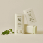 Bastão do Protetor Solar Stick Mugwort + Camelia SPF50+ PA++++ 18g da Beauty of Joseon, prático e suave para proteção solar diária.