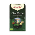 Infusión de té Chai Verde Yogi orgánico en una caja de 17 bolsitas de té, una combinación de té verde con especias orgánicas.