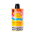 O Carioca Creme de Pentear Modelador 480g da Lola define e hidrata os fios, controlando o frizz e proporcionando brilho e maciez. Ideal para cabelos ondulados, cacheados ou crespos, mantém a forma e a suavidade dos fios.