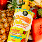 Pote do Cachinho Feliz Salada de Frutas Creme de Pentear 450g da Lola, hidratação e definição para cabelos cacheados e crespos.