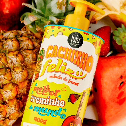 La crema para peinar Lola's Happy Curl Fruit Salad de 450 g proporciona hidratación y definición al cabello rizado y encrespado.