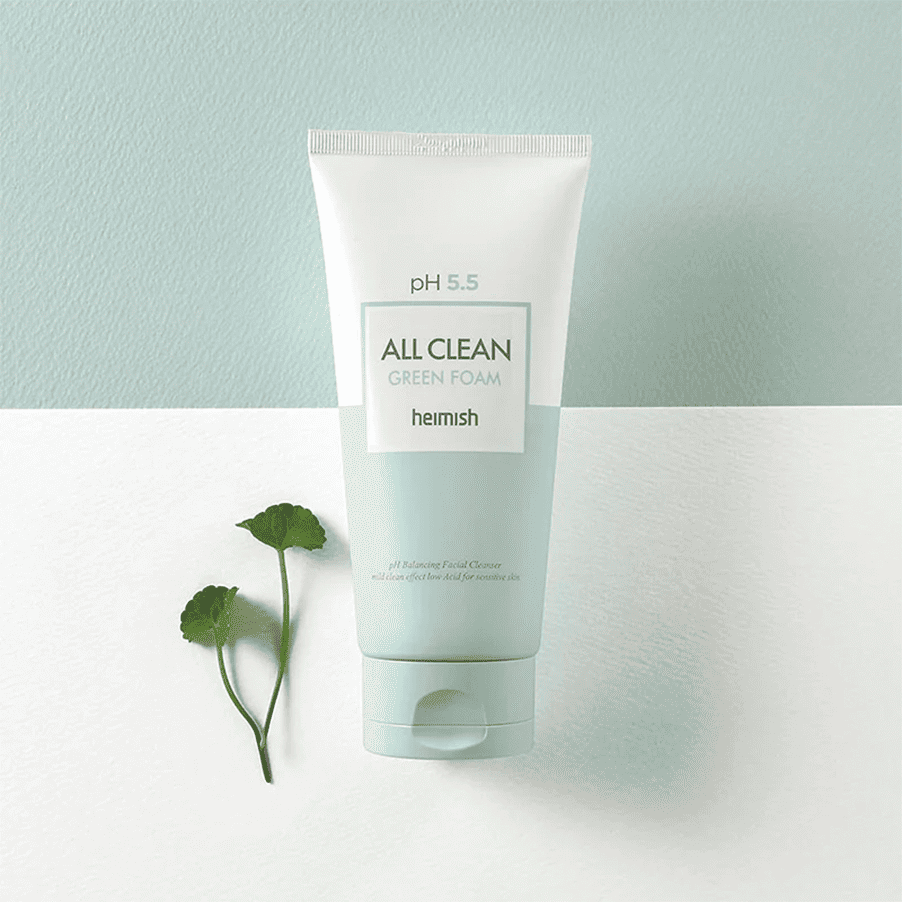 Bisnaga da All Clean Green Espuma 150g da Heimish, limpador facial suave com pH equilibrado para uso diário.