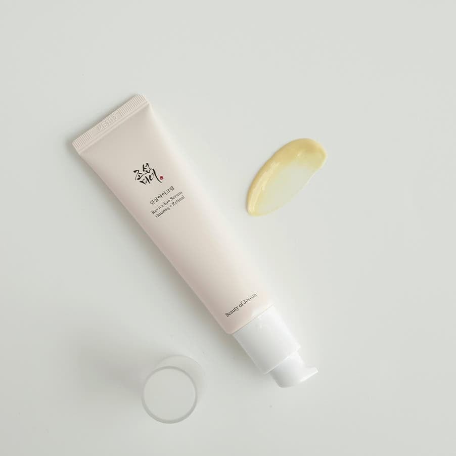 Sérum Revive Eye Ginseng + Retinal de 30ml da Beauty of Joseon em bisnaga, formulado para iluminar e suavizar a zona do contorno dos olhos.