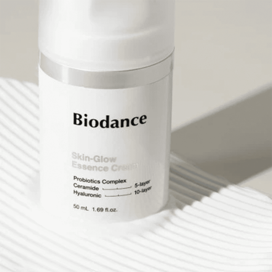 Frasco do Creme Skin-Glow Essence 50ml da Biodance, tratamento multifuncional para hidratação, luminosidade e firmeza da pele.