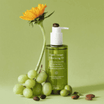 Purito Seúl De Verde Aceite Limpiador Frasco de 200 ml, un limpiador suave con ingredientes naturales para eliminar las impurezas y el maquillaje.